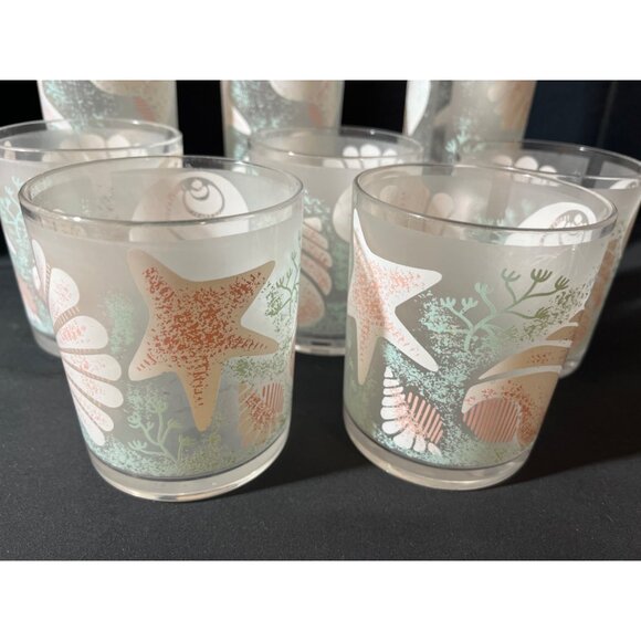 Stotter Vintage Plastic Beach Scene Seashells Sand Dollar Glasses Set of 8 - Picture 3 of 4